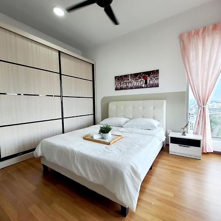 Apartmán Residensi Flora Seri Kembangan Exteriér fotografie