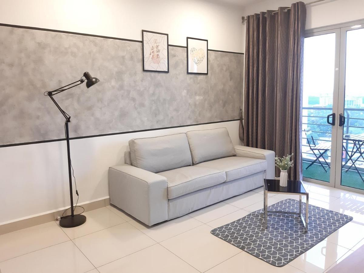 Apartmán Residensi Flora Seri Kembangan Exteriér fotografie