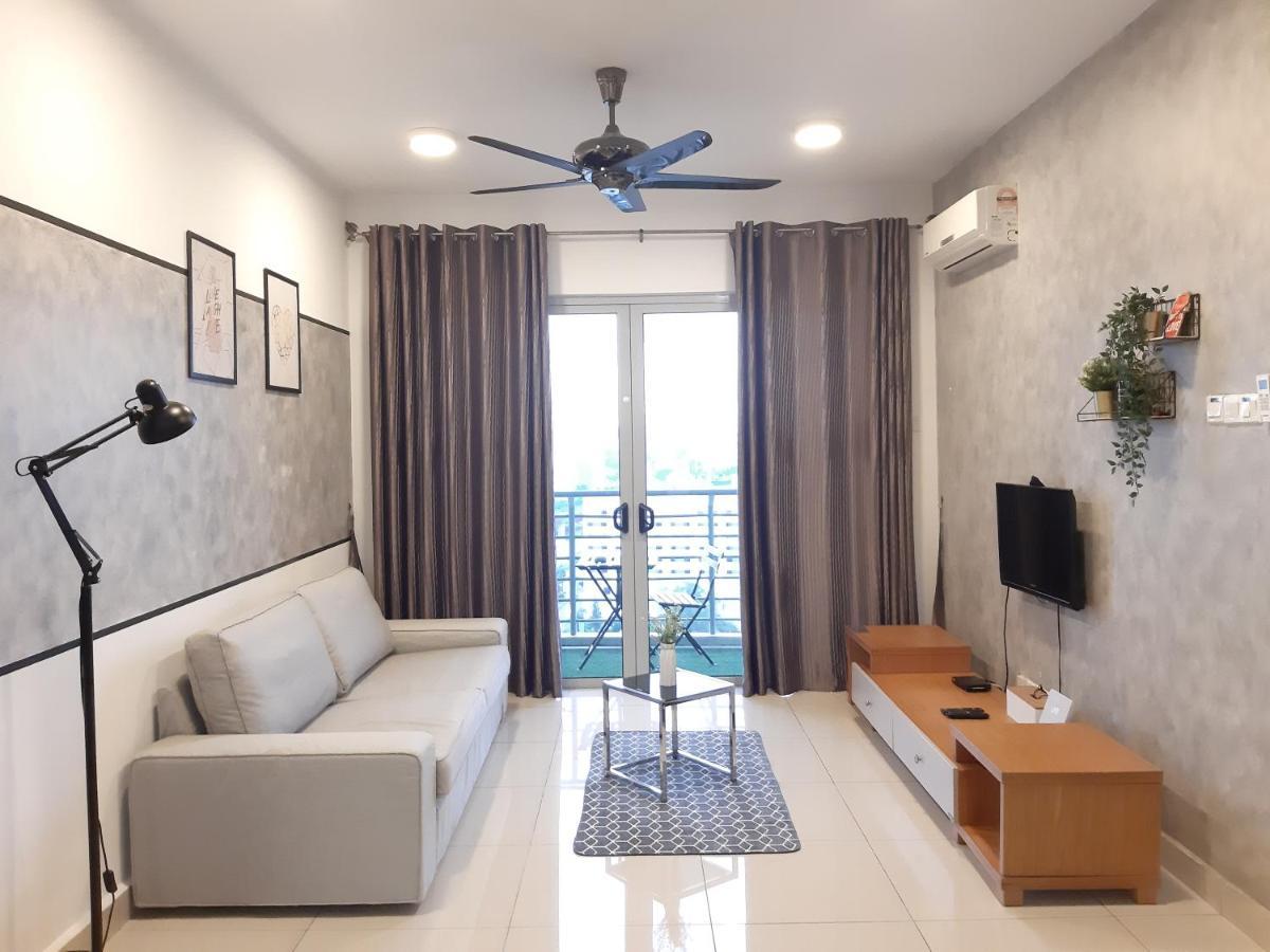 Apartmán Residensi Flora Seri Kembangan Exteriér fotografie
