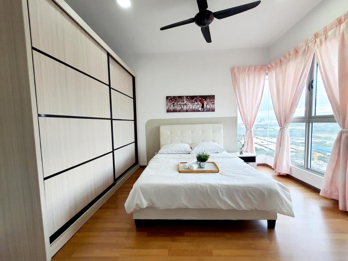 Apartmán Residensi Flora Seri Kembangan Exteriér fotografie